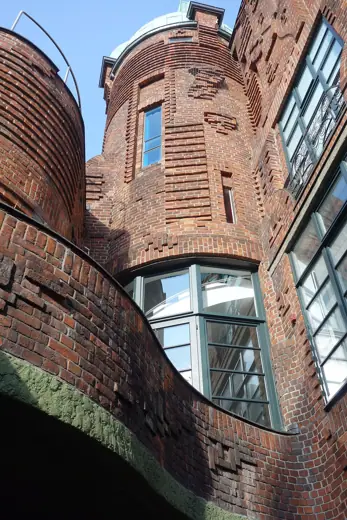 Photo 4: Interior · Innenhof des Paula Modersohn-Becker Museums in Bremen