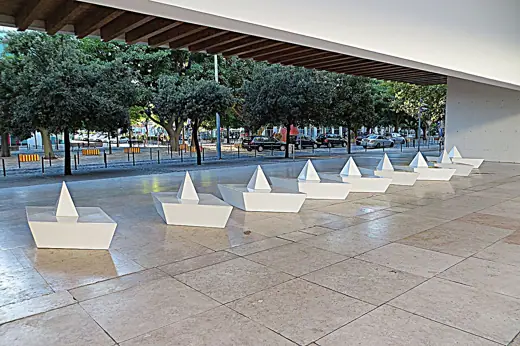 Photo 2: Exterior · Pavilhao do Conhecimento