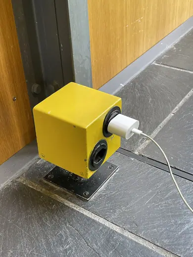 Photo 5: Interior · Electricity socket at Pavillon Le Corbusier