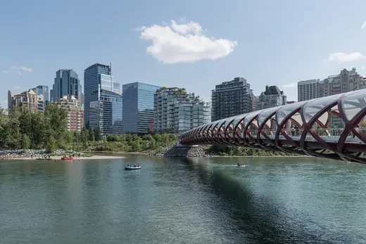 Photo 4: Context · A north view of Peace Bridge, as seen from Bow River Pathway