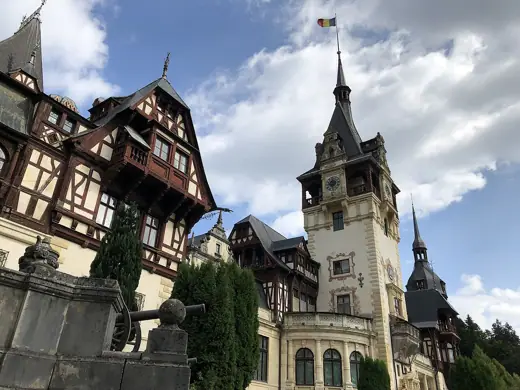 Photo 3: Exterior · Ansamblul Castelului Peleș