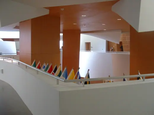 Photo 5: Interior