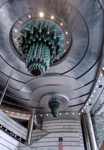 Photo 3: Interior