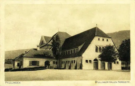 Photo 3: Exterior