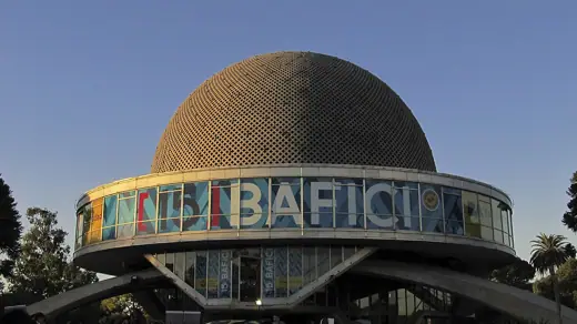 Photo 2: Exterior · Año 2013