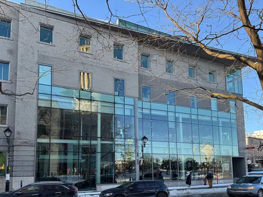 Photo 3: Exterior · Mariners' House of the Pointe-à-Callière Museum in Montreal