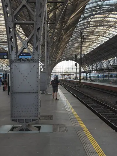 Photo 5: Interior · The platform hall of Praha hlavní nádraží (Prague main railway station), Czech Republic