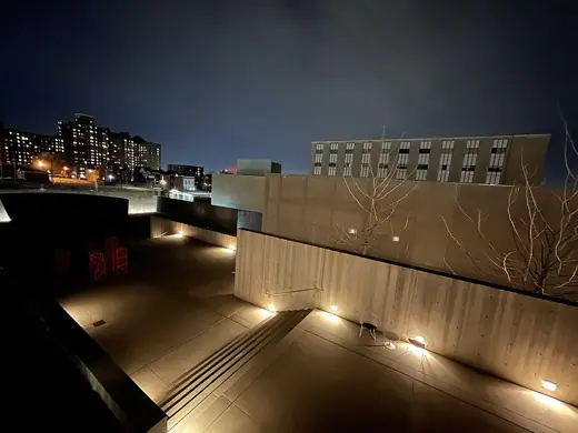 Photo 4: Context