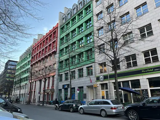 Photo 6: Context · Markgrafenstraße in Berlin-Mitte, Deutschland
