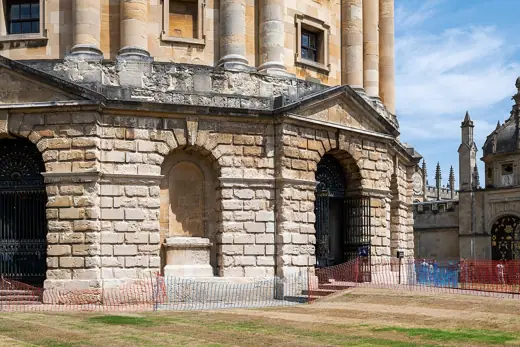 Photo 1: Exterior · Oxford: RADCLIFFE CAMERA