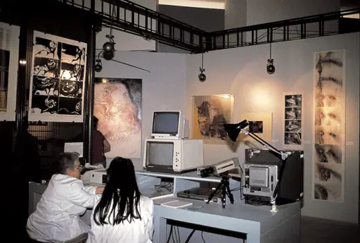 Photo 6: Interior · Sonia Sheridan en la Inauguración del Centrro de Arte Reina Sofía de Madrid