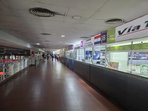 Photo 3: Exterior · Boleterías del primer piso de Terminal Retiro de Ómnibus (Buenos Aires, Argentina)