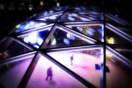 Photo 4: Exterior · Christmas, Robson Square