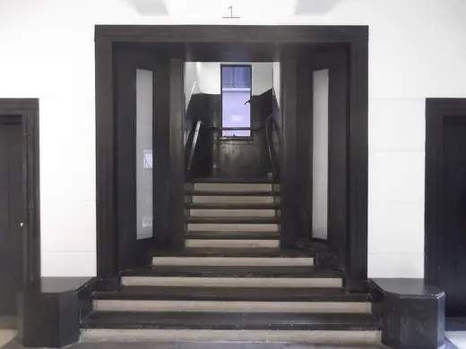 Photo 3: Interior