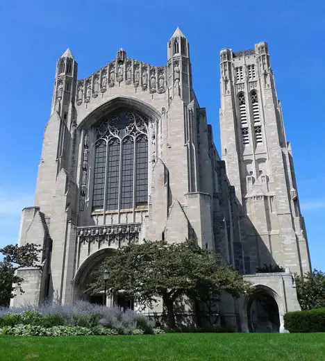 Photo 1: Exterior