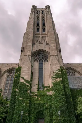 Photo 3: Exterior