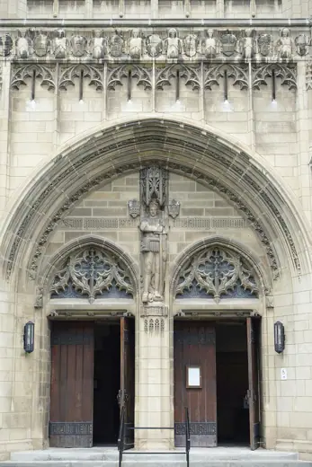 Photo 6: Detail