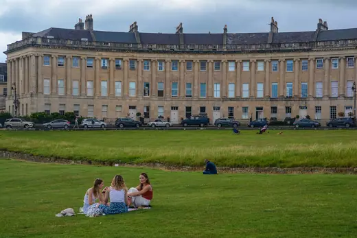 Photo 2: Exterior · Bath : Royal Crescent
