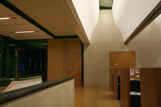 Photo 2: Exterior · Sainsbury Laboratory Cambridge University building cubicles