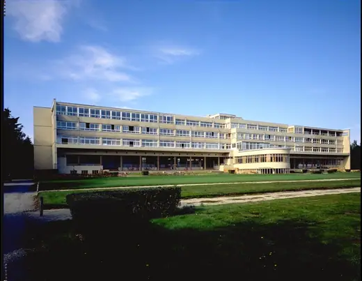 Photo 3: Exterior · Sanatorium J.Lemaire: algemeen zicht