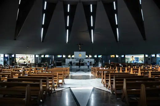Photo 5: Interior · The interior of the Basilica of the Madonna delle Lacrime, Siracusa