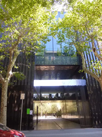 Photo 3: Exterior · Barcelona - Biblioteca Sant Antoni-Joan Oliver