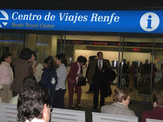 Photo 6: Interior · Inside the Santa Justa RENFE train station, à Séville, Espagne