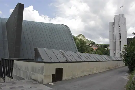 Photo 4: Exterior · chiesa di Santa Maria Assunta