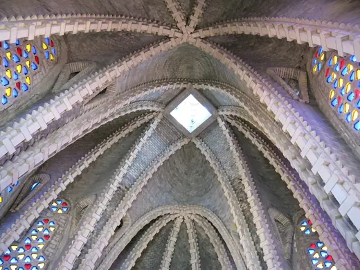Photo 5: Interior