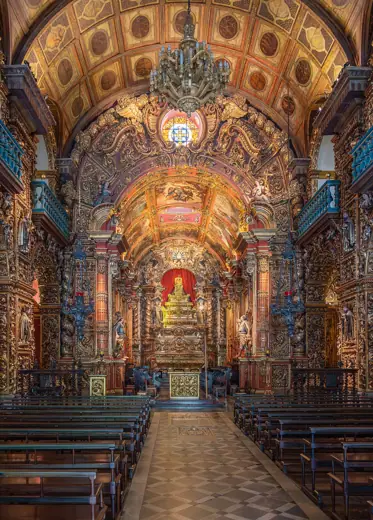 Photo 5: Interior · Central nave Monastery of Saint Benedict, Rio de Janeiro