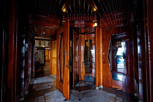 Photo 5: Interior