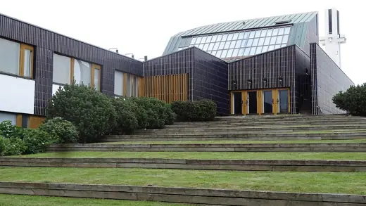 Photo 3: Interior