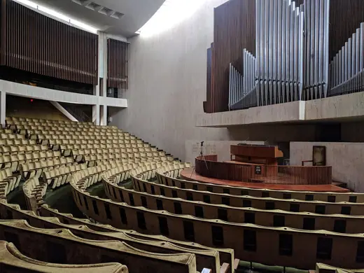 Photo 5: Interior