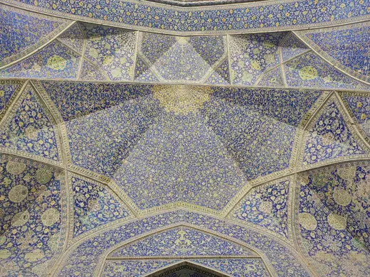 Photo 6: Interior