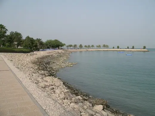 Photo 3: Exterior · Sheraton Hotel Park in Doha, Qatar in 2007