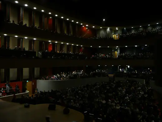 Photo 2: Exterior · Main stage, full Just before the beginning of Eurocosplay show at Desucon 2010, Lahti, Finland
