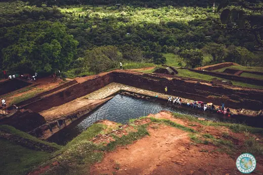 Photo 3: Exterior · Zona superior de Sigirya en Sri Lanka