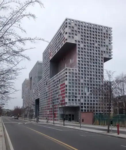 Photo 3: Interior · Simmons Hall, Vassar Street, Massachusetts Institute of Technology, Cambridge, Massachusetts, Foto 2014