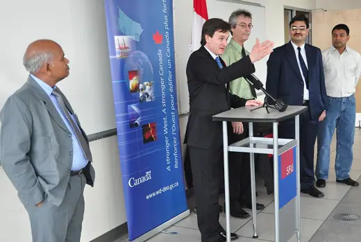 Photo 2: Exterior · Parliamentary secretary to Western Economic Diversification (WED)