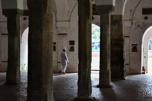 Photo 5: Interior · This is a photo of a monument in Bangladesh identified by the ID