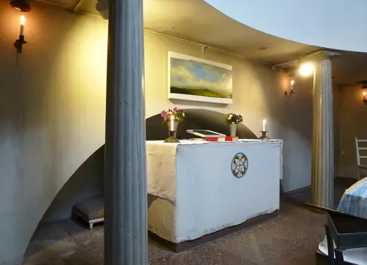 Photo 3: Interior
