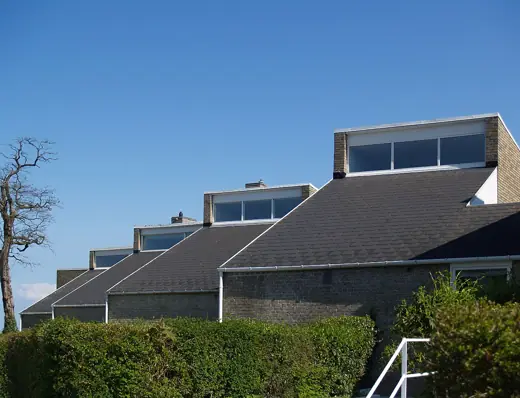 Photo 2: Exterior · Søholm I: the five chain houses designed by Arne Jacobsen in the late 1940s and completed in 1950