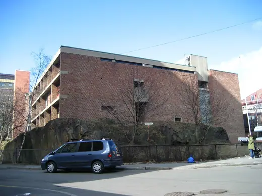 Photo 3: Exterior · St