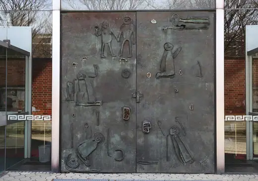 Photo 2: Exterior · Gotthelfstraße 3, München; Kath