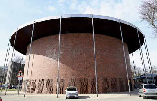 Photo 4: Exterior · Gotthelfstraße 3, München; Kath