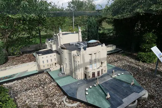 Photo 7: Model · Staatstheater Cottbus im Miniaturenpark Elsterwerda