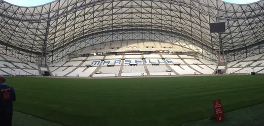 Photo 1: Exterior · Stade Velodrome