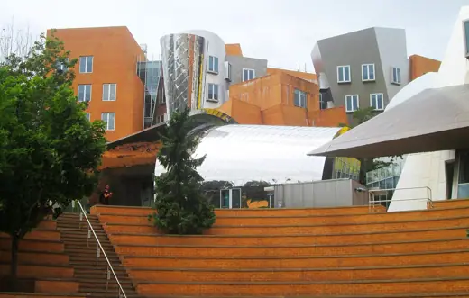 Photo 6: Context