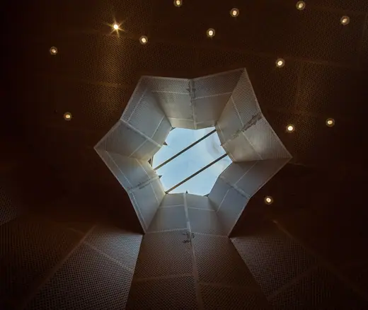 Photo 5: Interior · Stata Center at MIT
