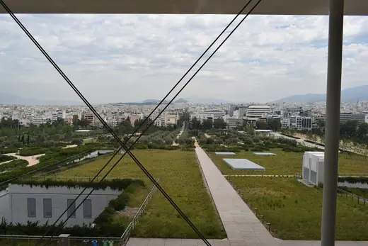 Photo 6: Context · Vue de la Fondation Stavros Niarchos à Athènes